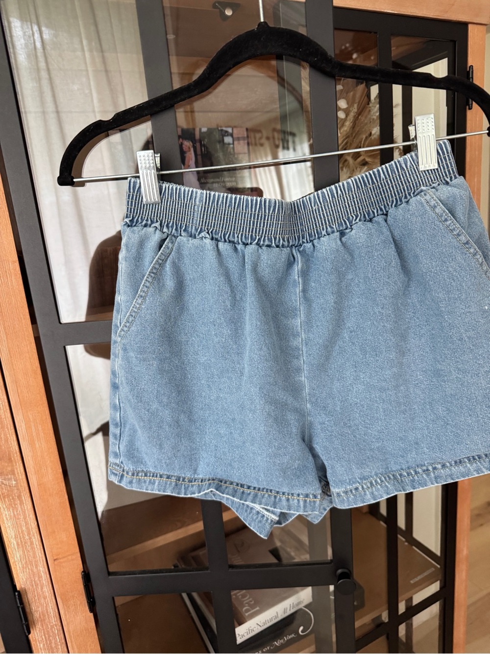 Cassius denim set tank top light wash sleeveless shorts chambray desert muse - Picture 5 of 9